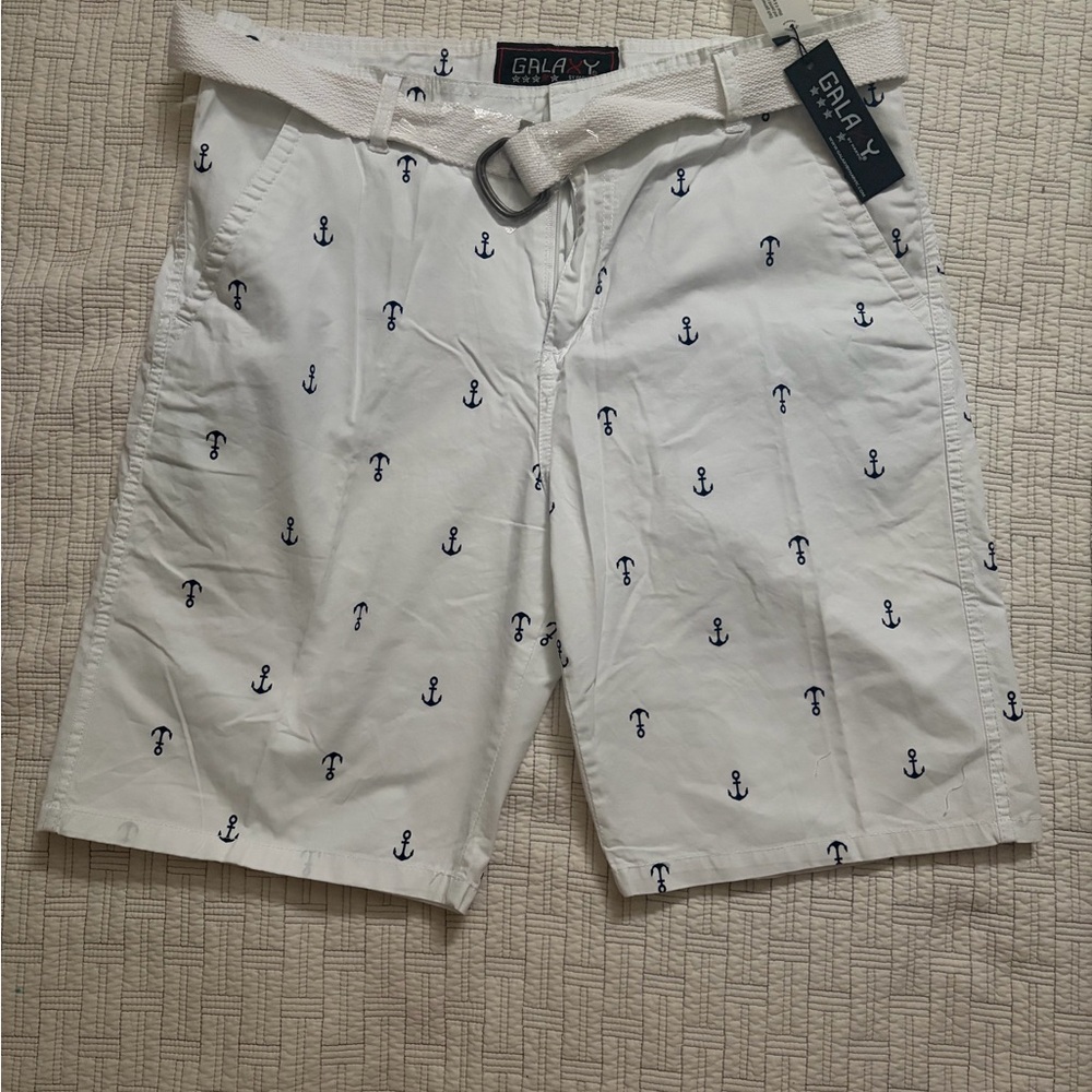 Galaxy By Harvic White Anchor Print Men's Shorts